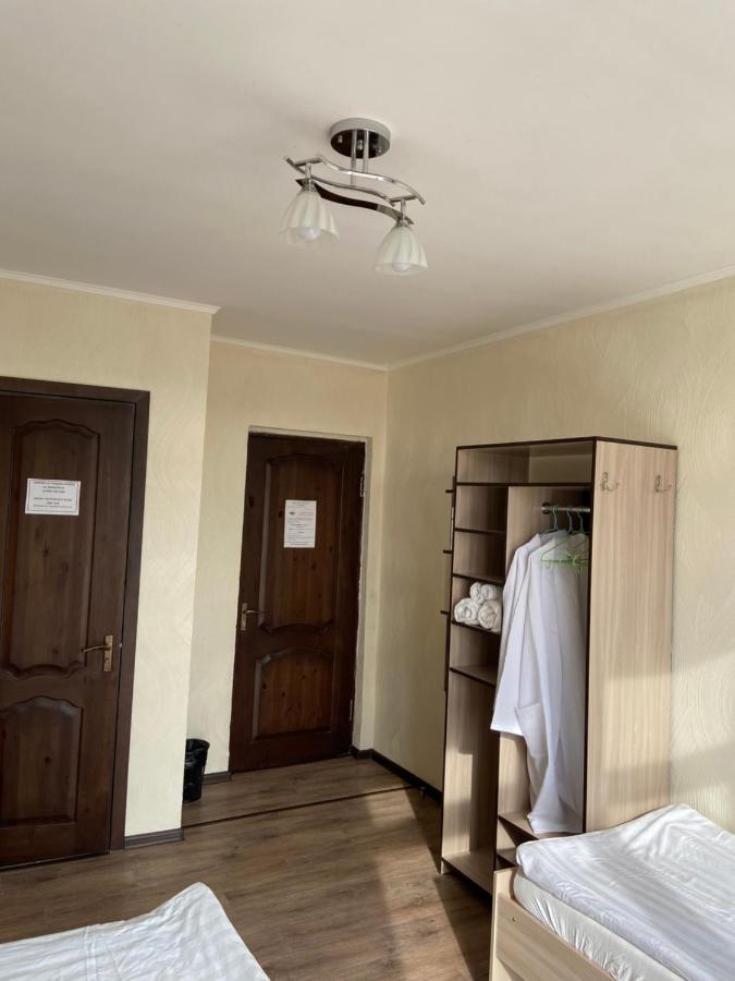 Eram Garden Hotel Bosteri Exterior photo